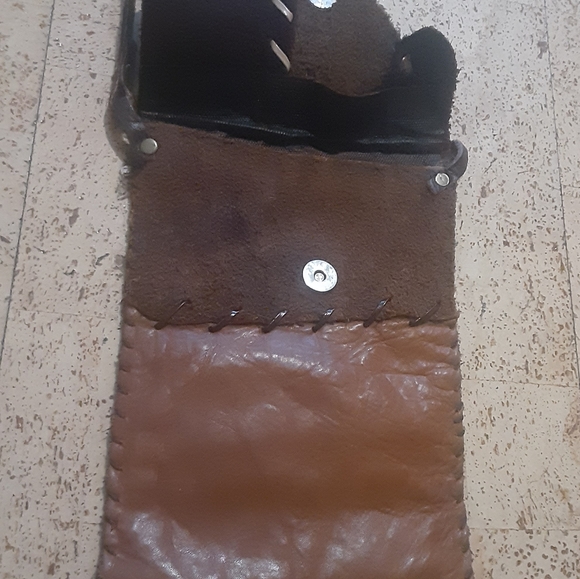 Vintage Boho Brown Genuine Leather Crossbody Purse/ Bag- Size Small - Picture 4 of 12